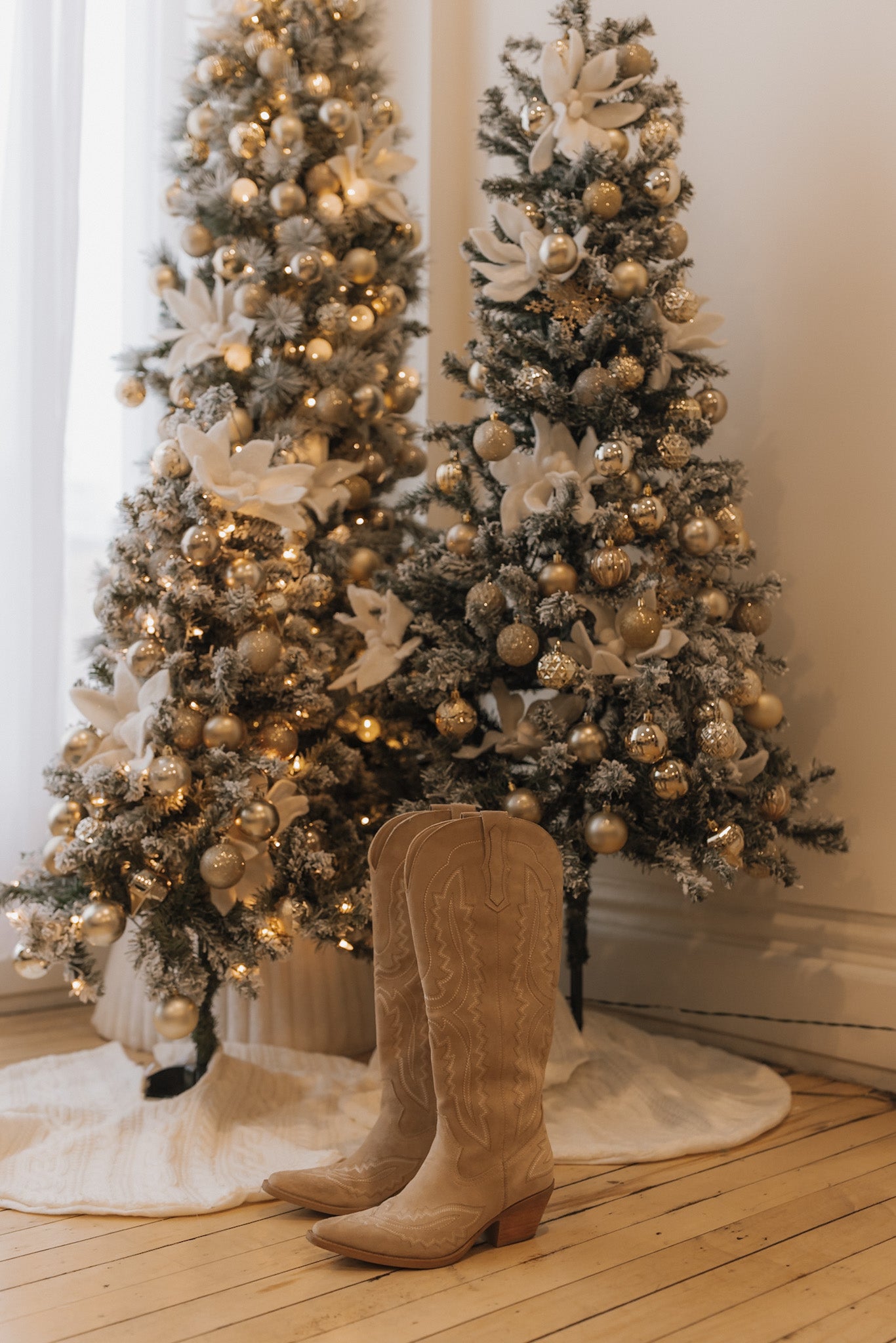 Keep It Western Embroidered Pointed Toe Boots Beige