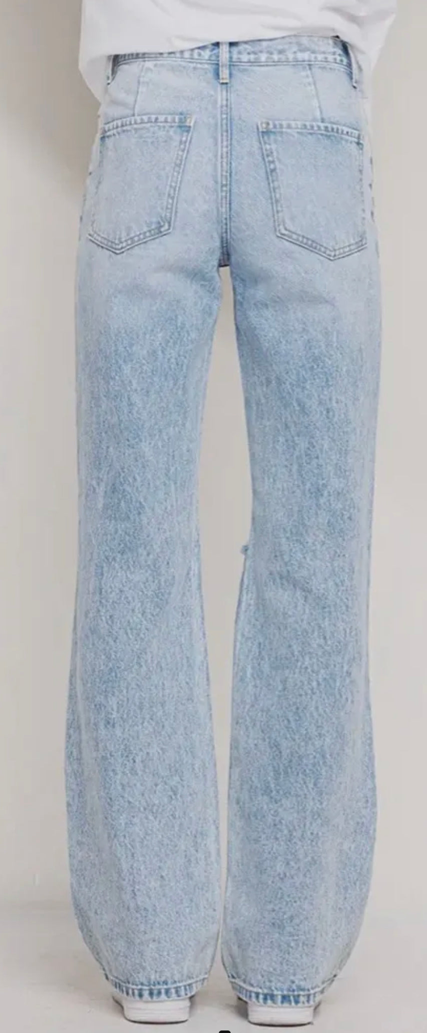 Beverly Hills 90s Straight Jean