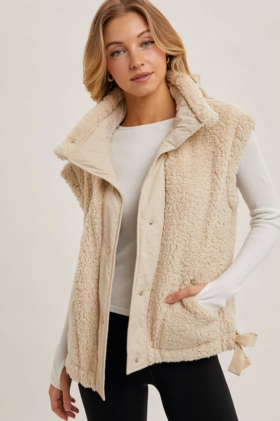 Cozy Up Sherpa Vest Beige